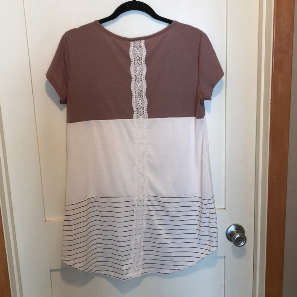 Never worn Tunic Size L